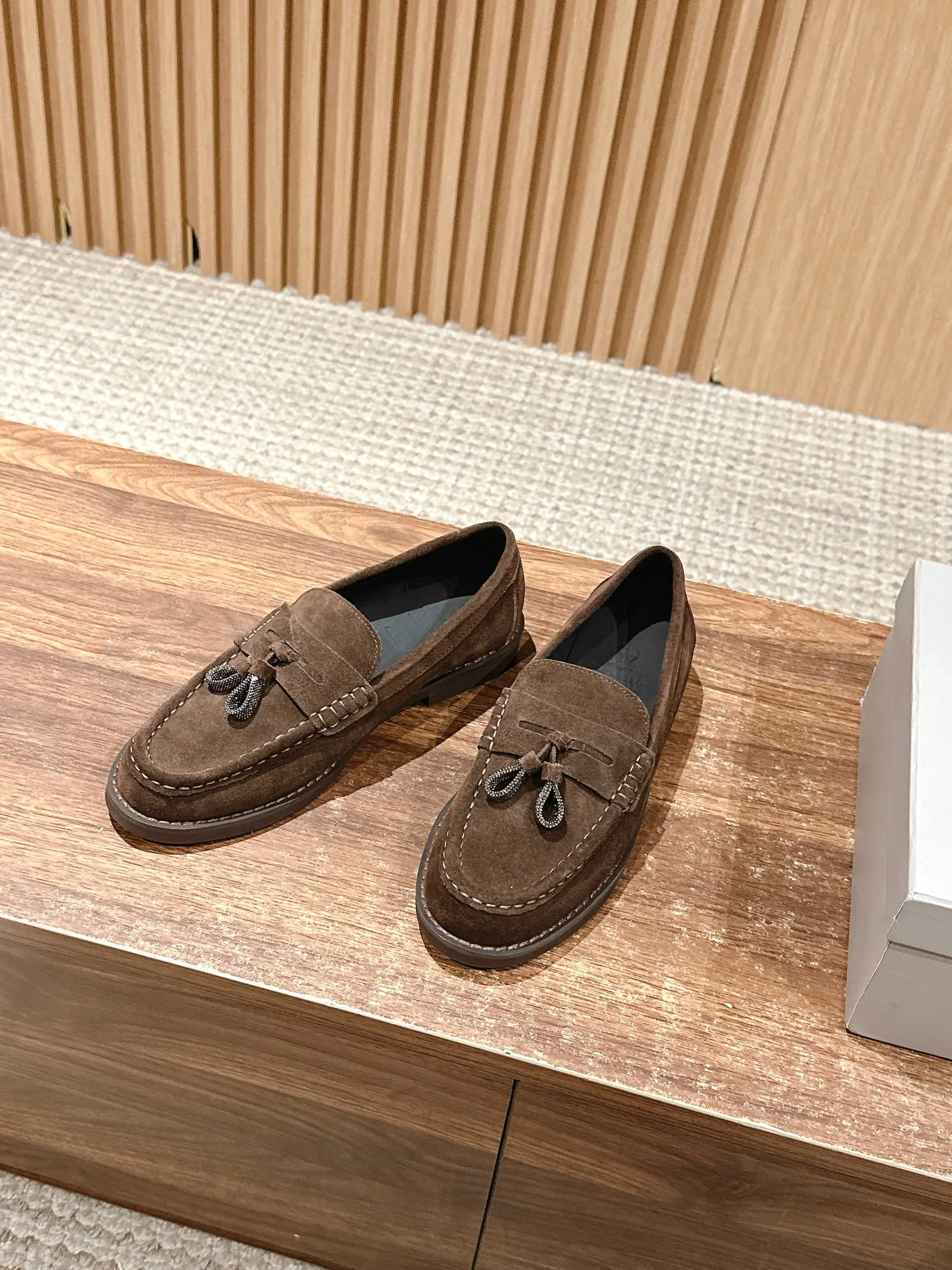 Brunello Cucinelli Brown Suede Tassel Loafers – Classic Italian Style