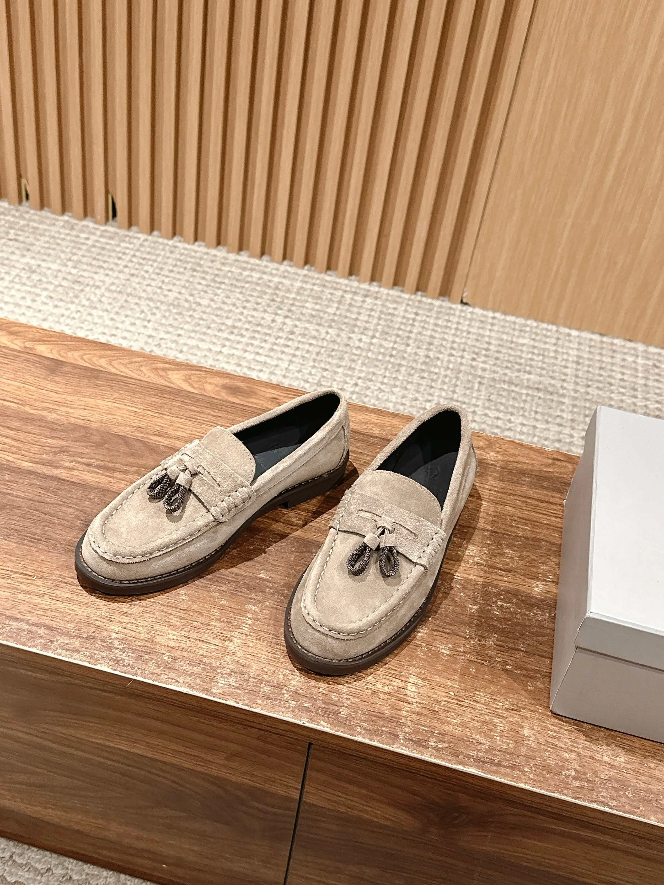 Brunello Cucinelli Light Beige Suede Tassel Loafers – Italian Elegance