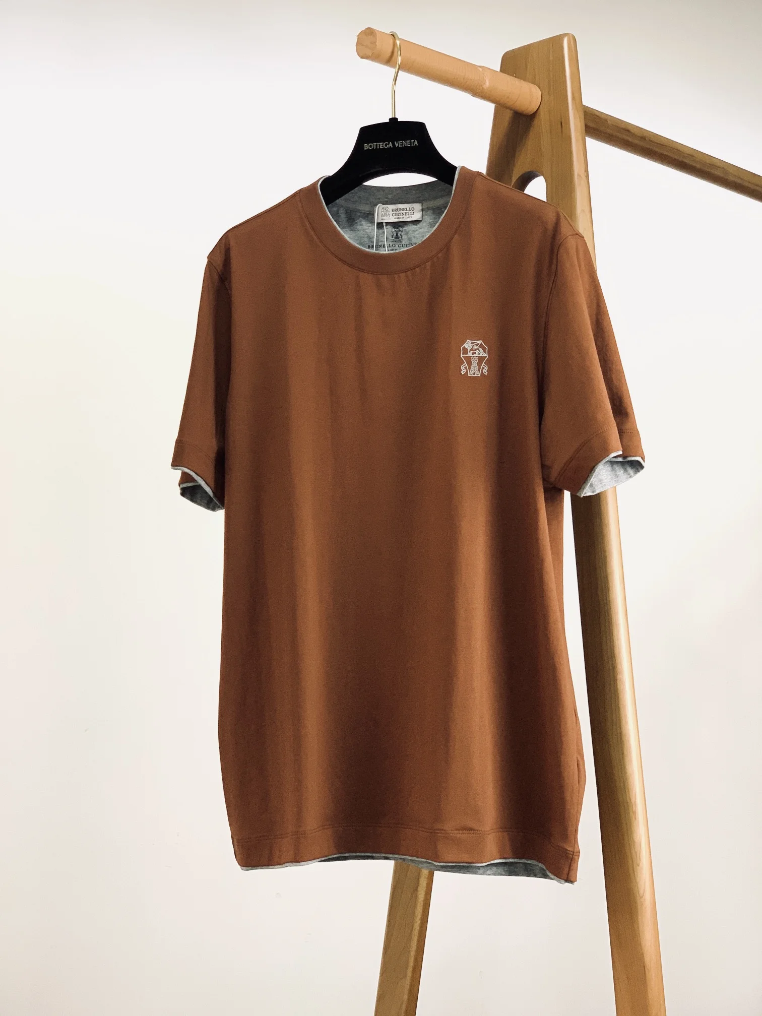 Brunello Cucinelli Crest Logo Cotton T-Shirt – Rust Brown
